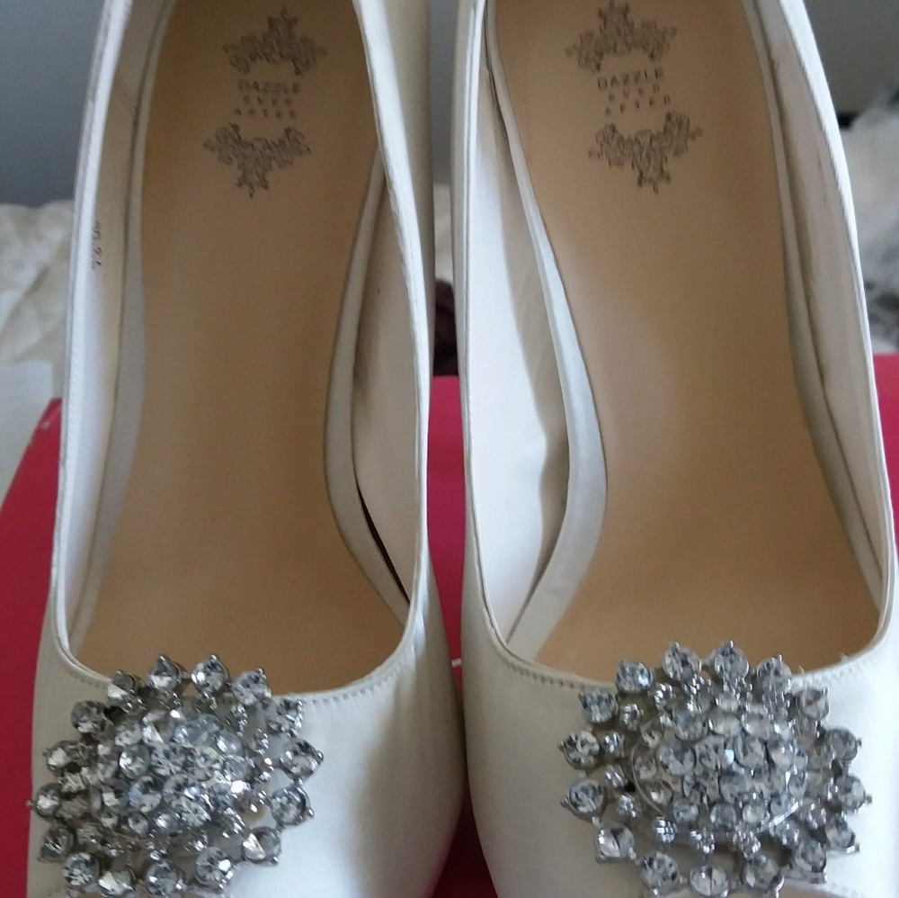 Off-White satin heels